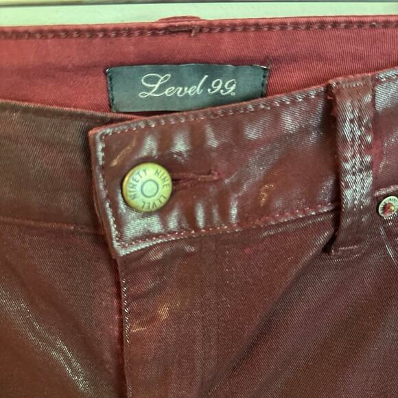 Level 99 Women’s size 16 Burgundy Coated Eco Leather Jeans - Picture 6 of 8